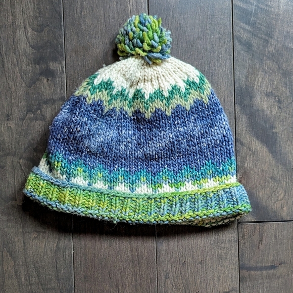 Accessories - Women's Knit Hat